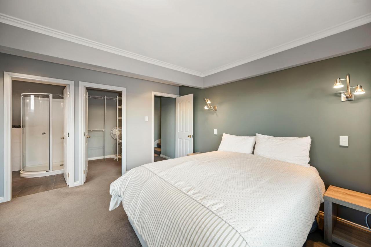Taupo Escape - Rainbow Point Holiday Home Esterno foto