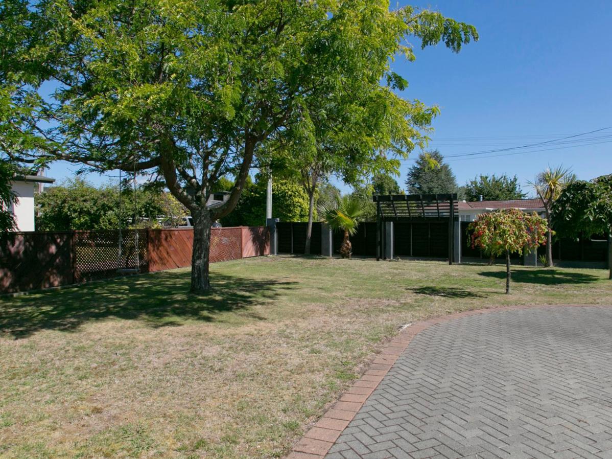 Taupo Escape - Rainbow Point Holiday Home Esterno foto